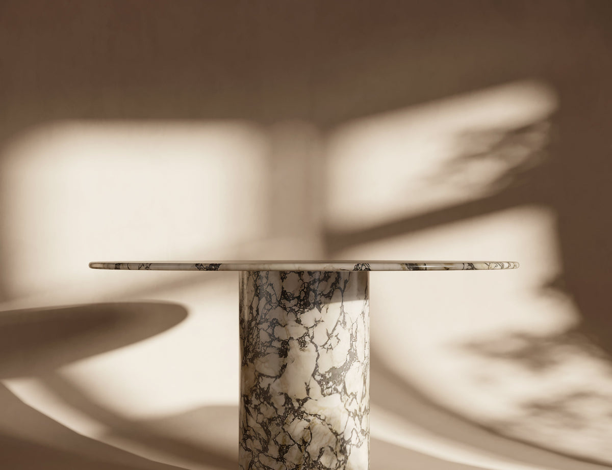 ronde viola marmeren eettafel