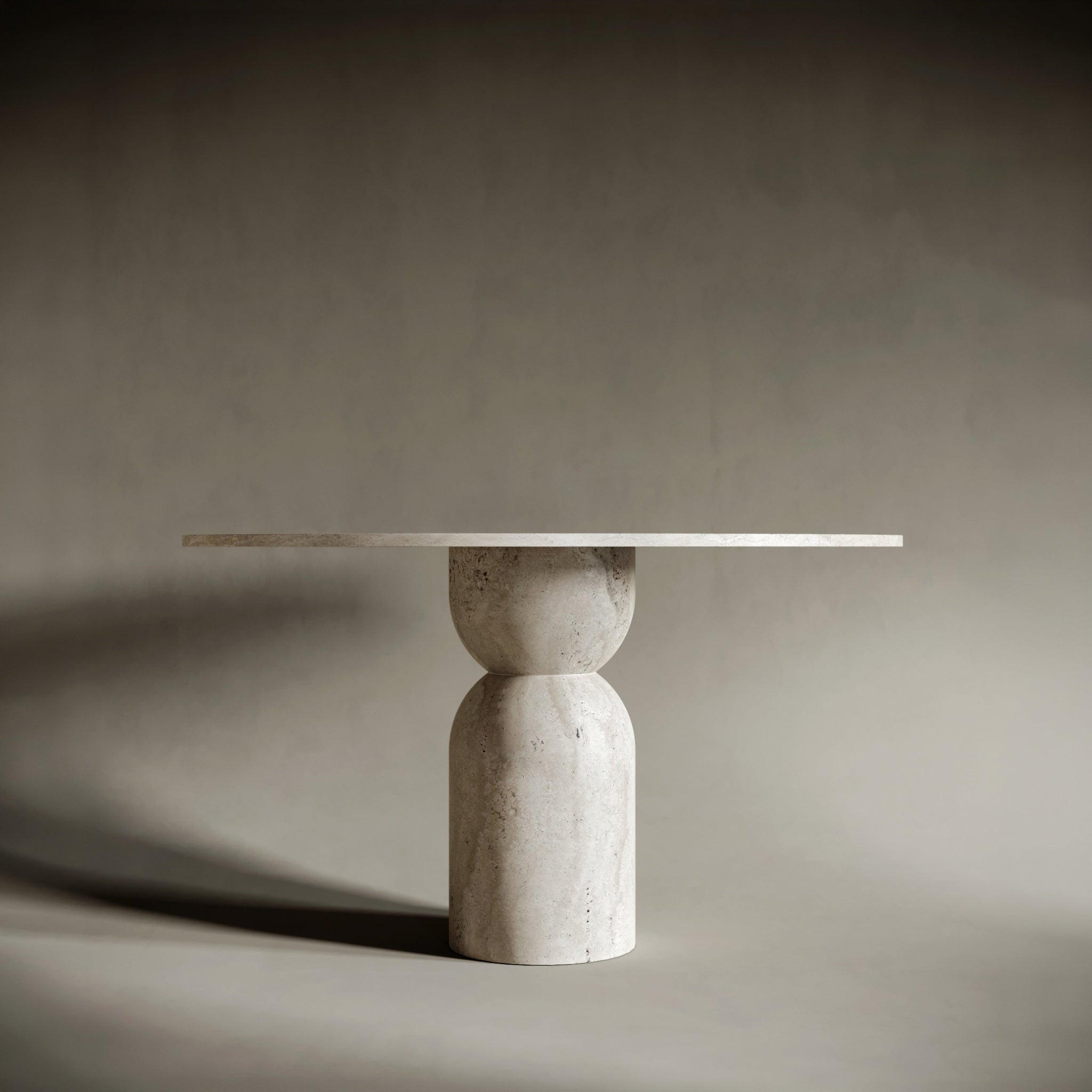 travertin eettafel rond