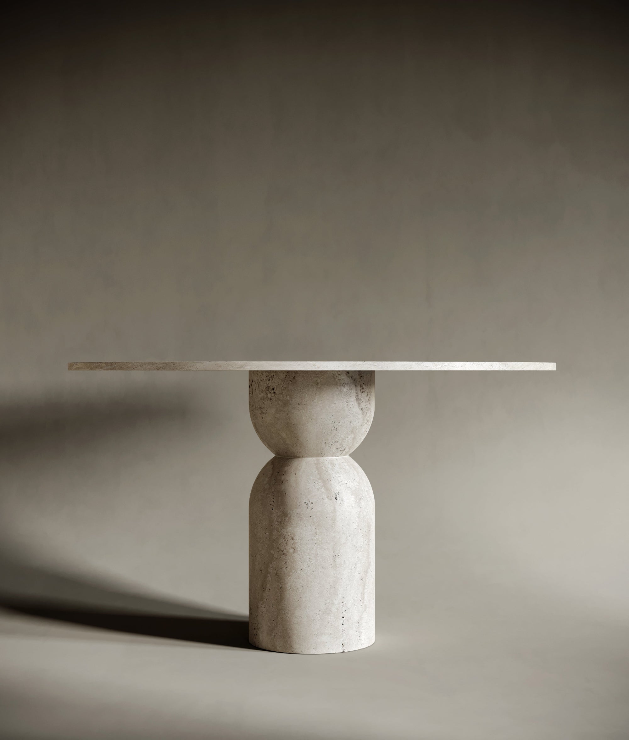 travertin eettafel rond