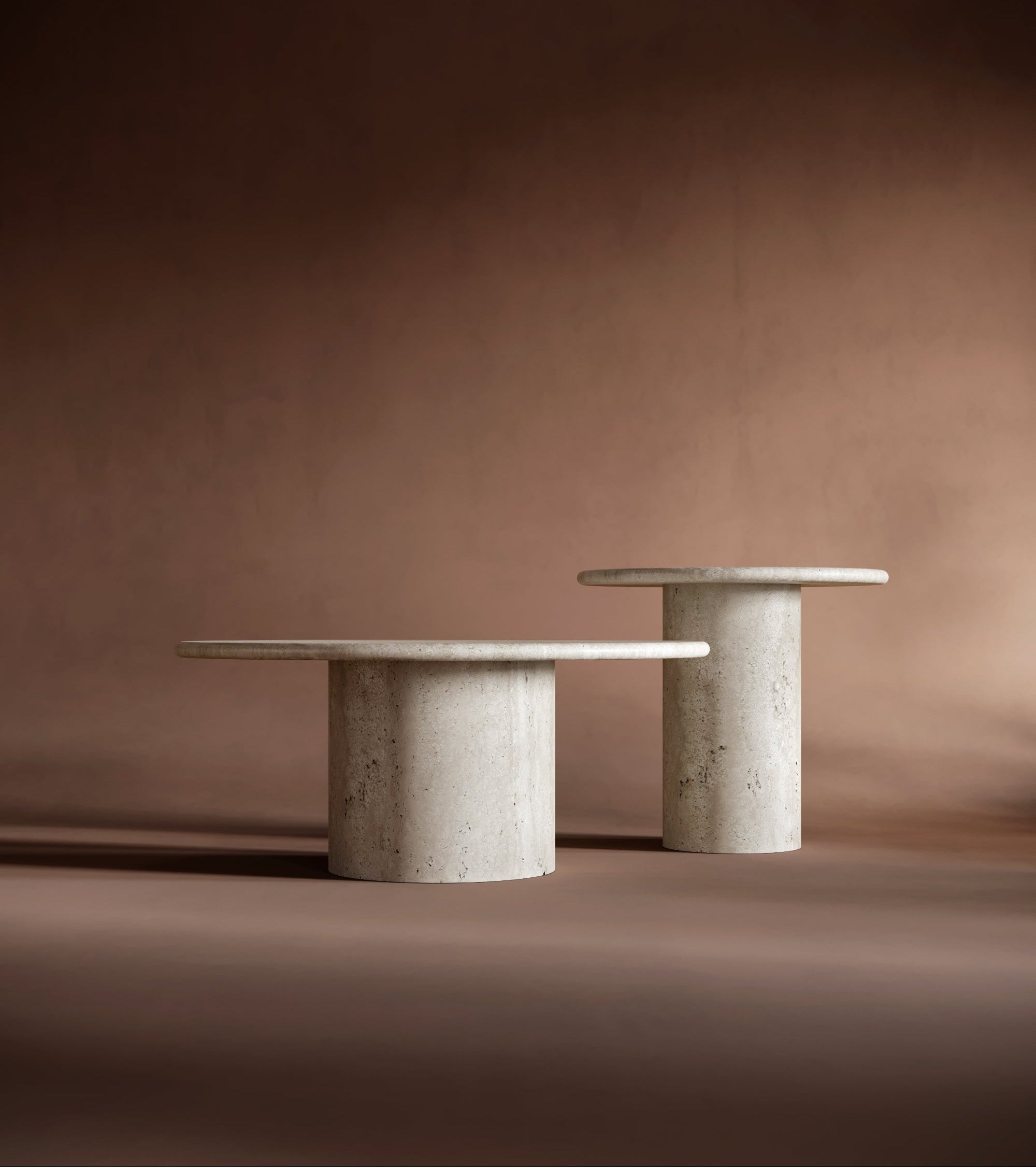 round travertine coffee table
